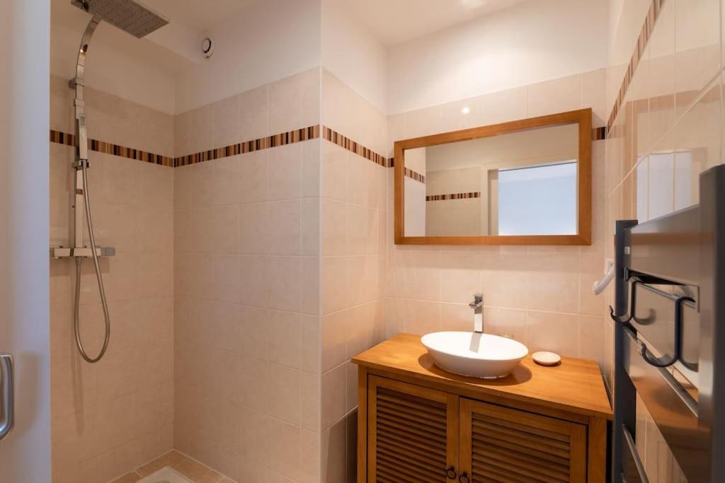 Ravissante Maison 3* Avec Jacuzzi Proche Lac Biscarrosse Exterior photo